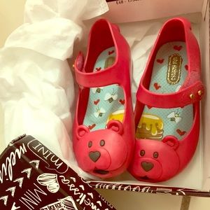 Pink Bear Mini Melissa dress shoes size 8